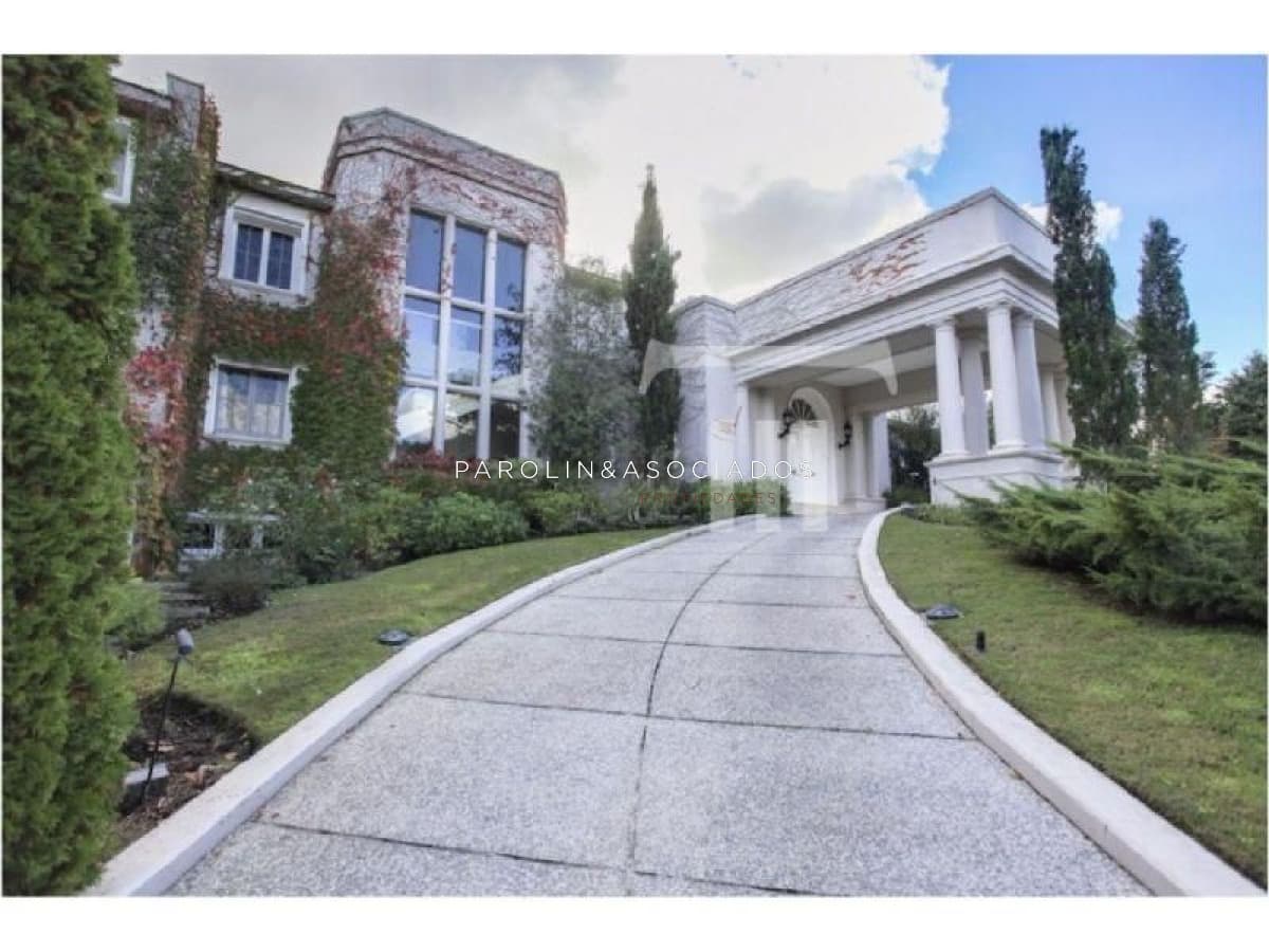 Casa en venta de 4 dormitorios en Golf, Punta del Este.
