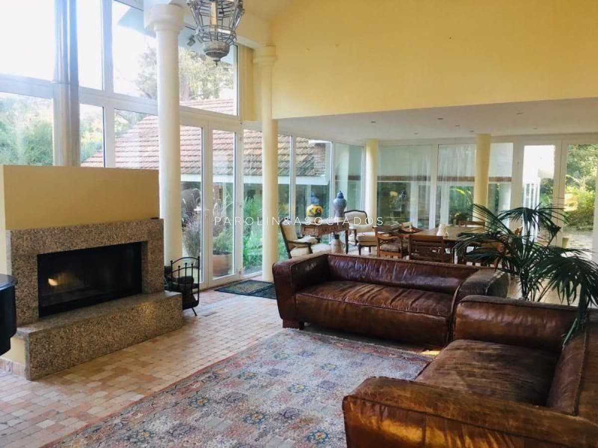 Casa en venta de 4 dormitorios en Golf, Punta del Este.