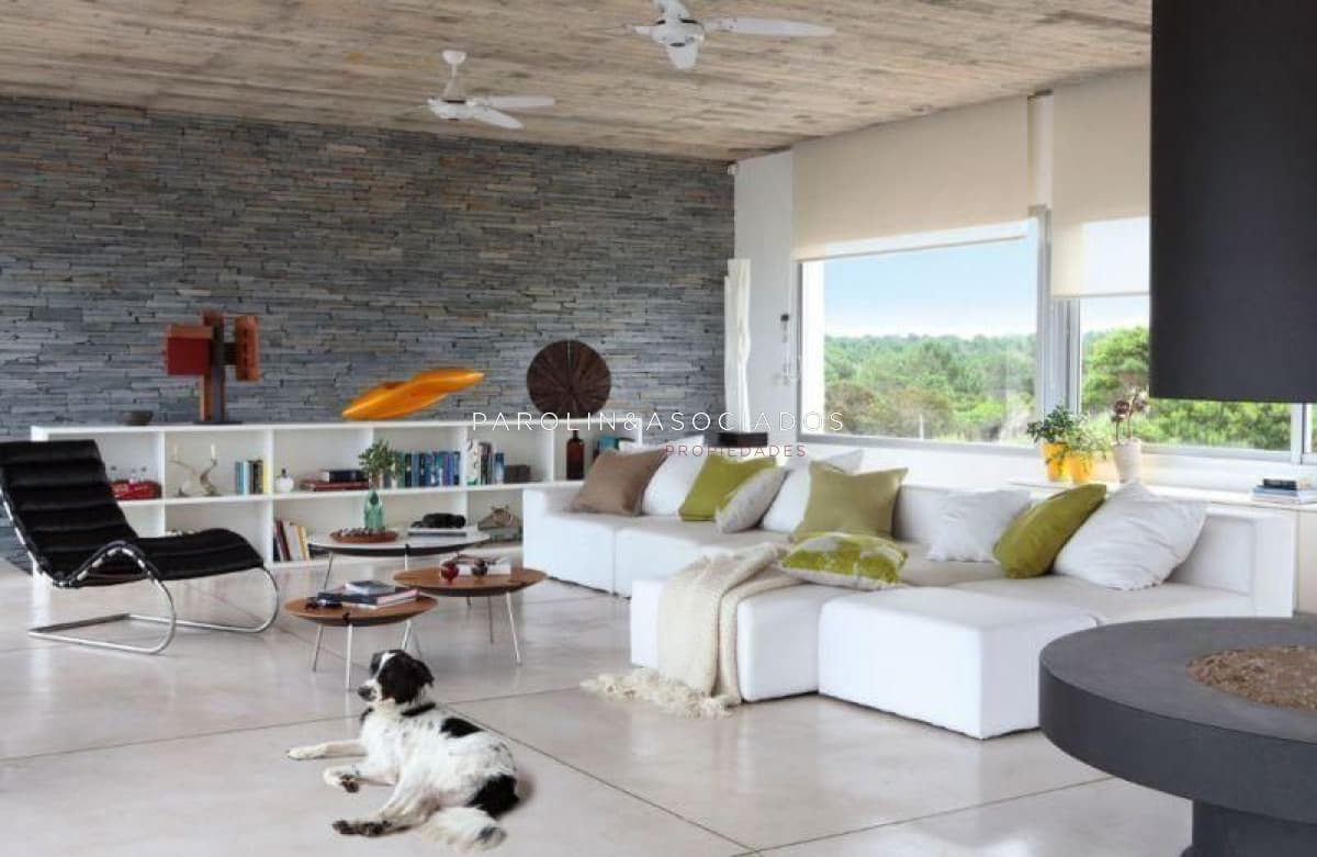 Casa en venta de 4 dormitorios en José Ignacio, Punta del Este.
