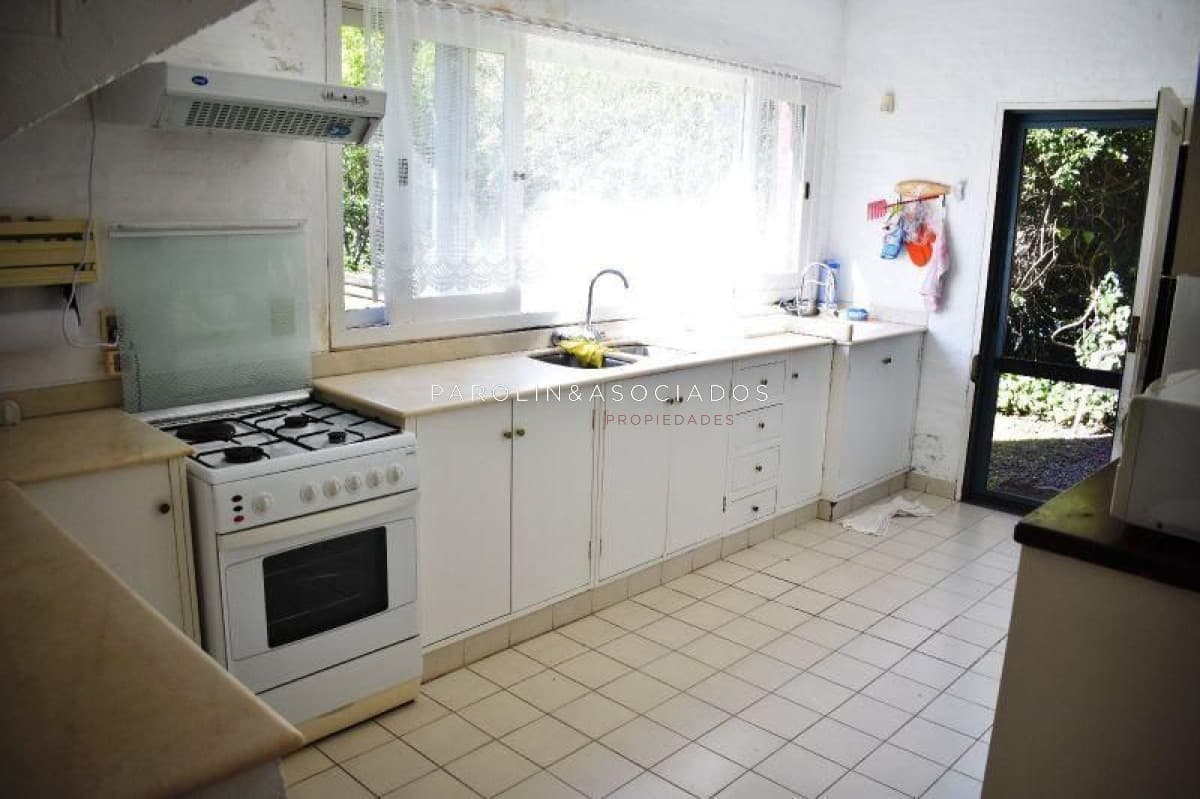 Casa en venta de 3 dormitorios en Rincón del Indio, Punta del Este.