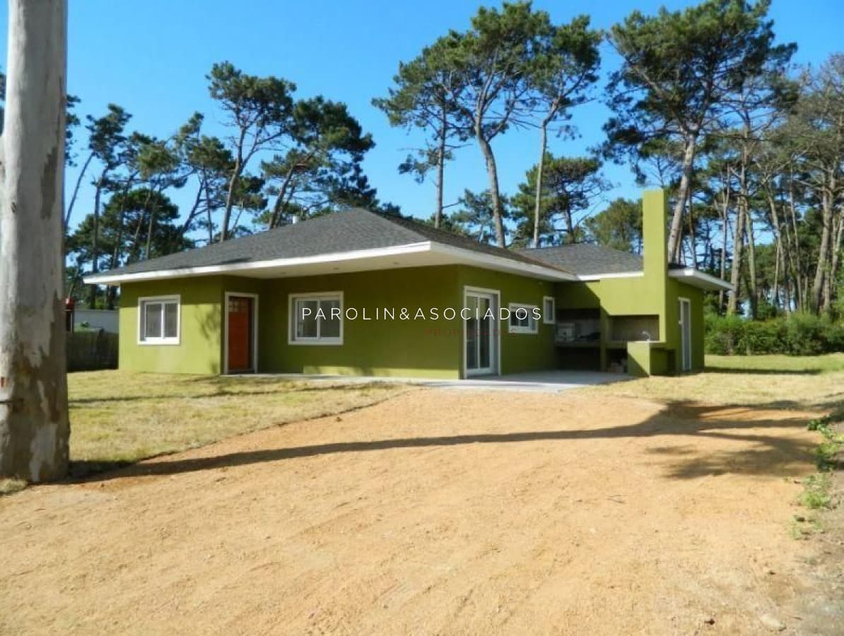 Casa en venta de 3 dormitorios en Arbolada, Punta del Este.