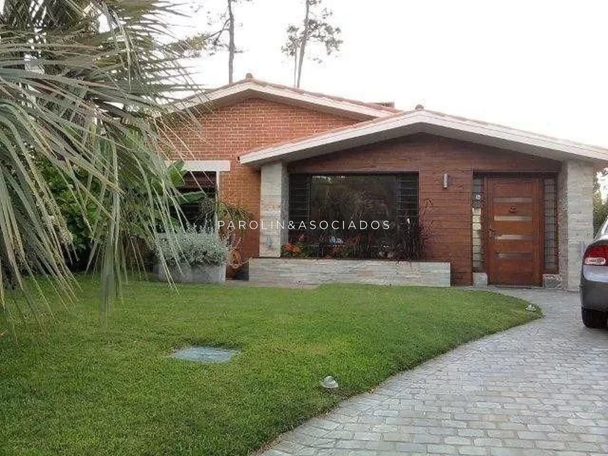 Casa en venta de 3 dormitorios en Mansa, Punta del Este.