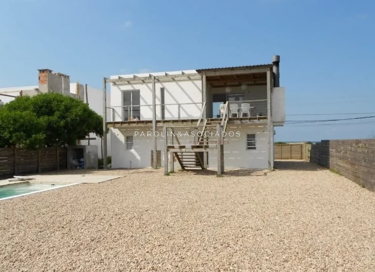 Casa en venta de 3 dormitorio con vista al mar en Manantiales, Punta del Este.