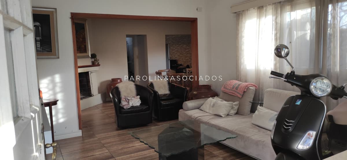 Casa en venta de 3 dormitorios, Las Delicias Punta del Este.