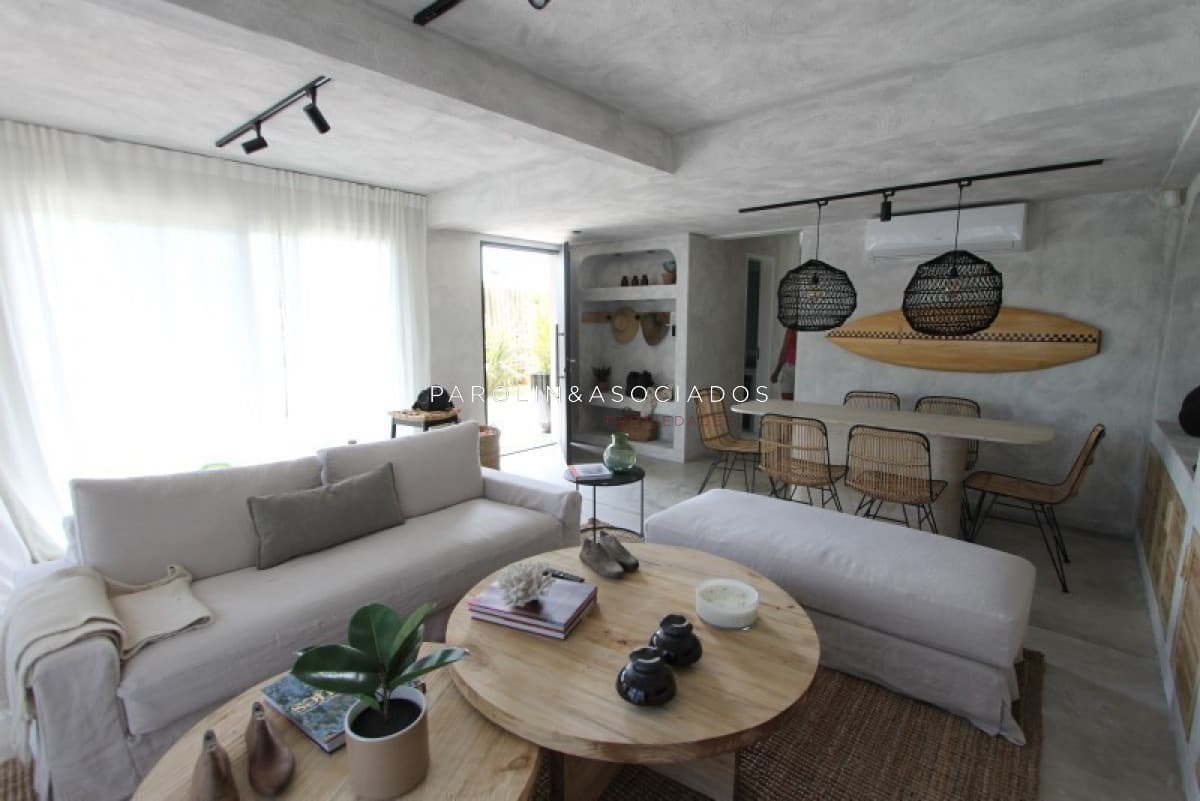 Casa en venta de 3 dormitorios en Manantiales, Punta del Este.