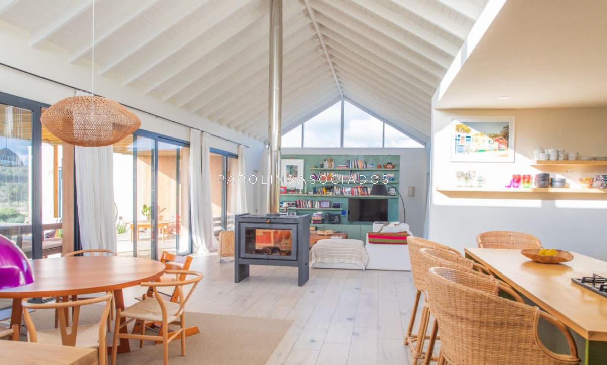 Casa en Venta de 4 Dormitorios en Pueblo Mio, Punta del Este