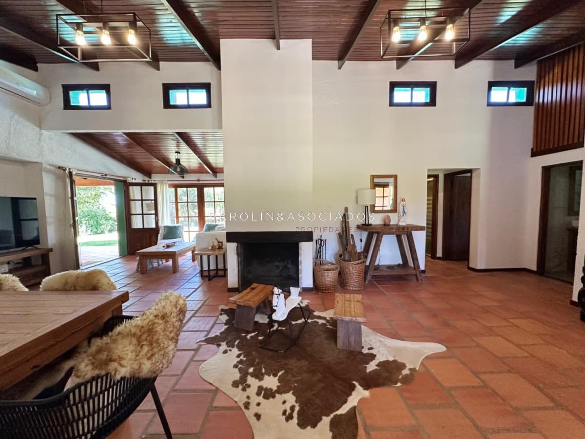 Chacra en Venta de 4 Dormitorios en zona Lapataia, Punta ballena