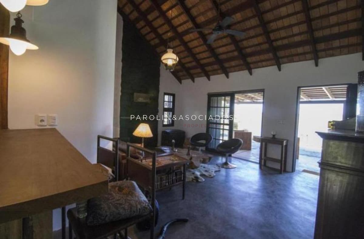 Chacra de 4 dormitorios en venta en José Ignacio, Punta del Este.