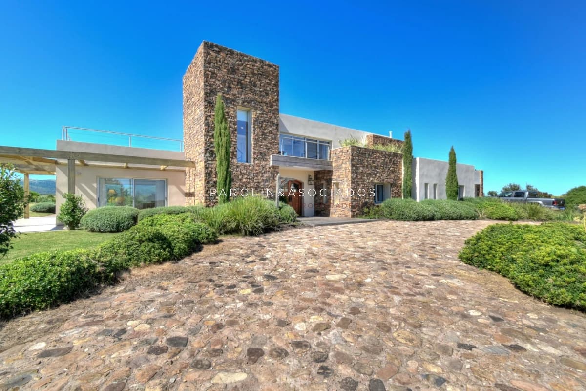 Chacra en Venta de 36 Hectáreas en Solis, Punta del Este