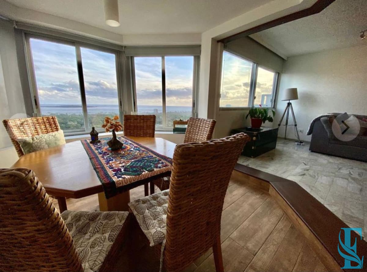Departamento en Venta de 3 Dormitorios + dependencia en Roosevelt Center, Punta del Este