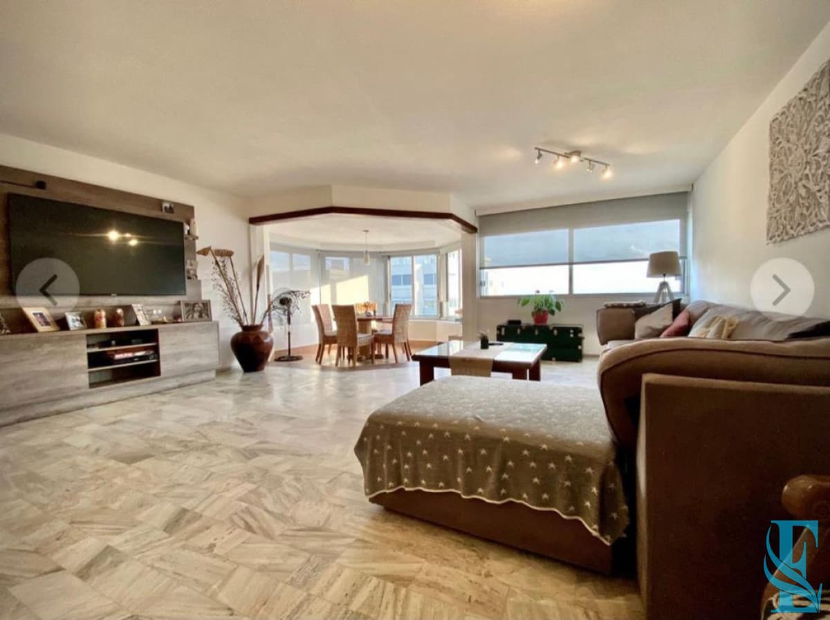 Departamento en Venta de 3 Dormitorios + dependencia en Roosevelt Center, Punta del Este