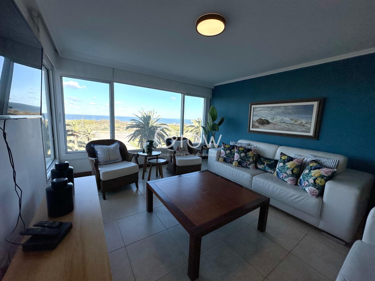 Departamento en venta de 4 Suites en Playa Brava, Punta del Este
