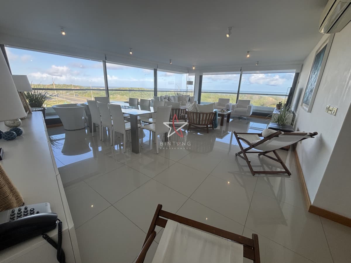 Brava venta frente al mar parada 30 - Bintang Propiedades