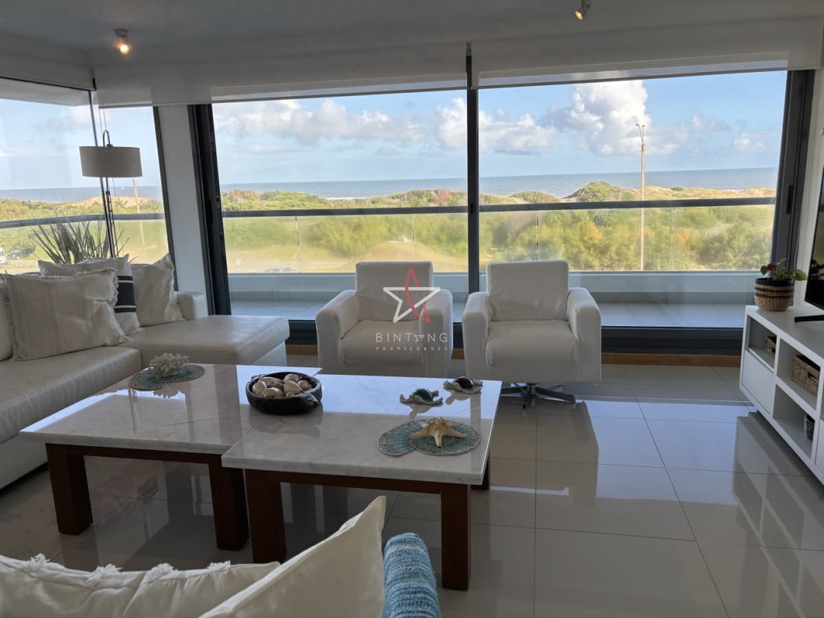 Brava venta frente al mar parada 30 - Bintang Propiedades