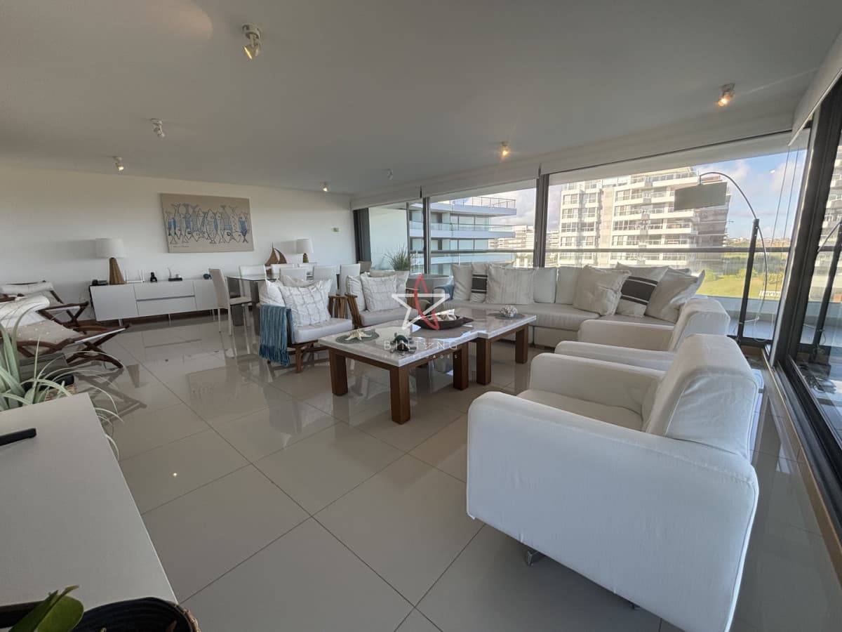 Brava venta frente al mar parada 30 - Bintang Propiedades