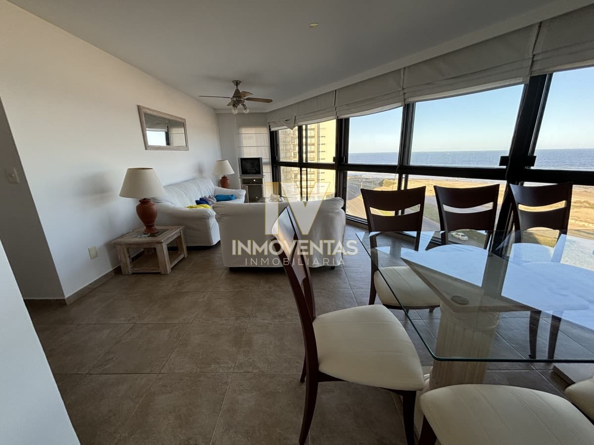 VENTA PRIMERA LINEA DE MAR PARADA 3 BRAVA AIDY GRILL