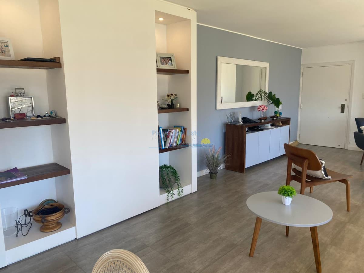 BRAVA FRENTE AL MAR RECICLADO VENTA AIDY GRILL RETASADO  - Inmobiliaria Playa del Este