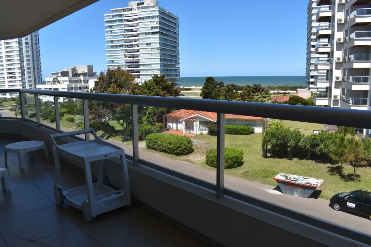 Terraza con parrillero propio, vista al mar, Wi Fi , aire acondicionado									(ref.#111412)