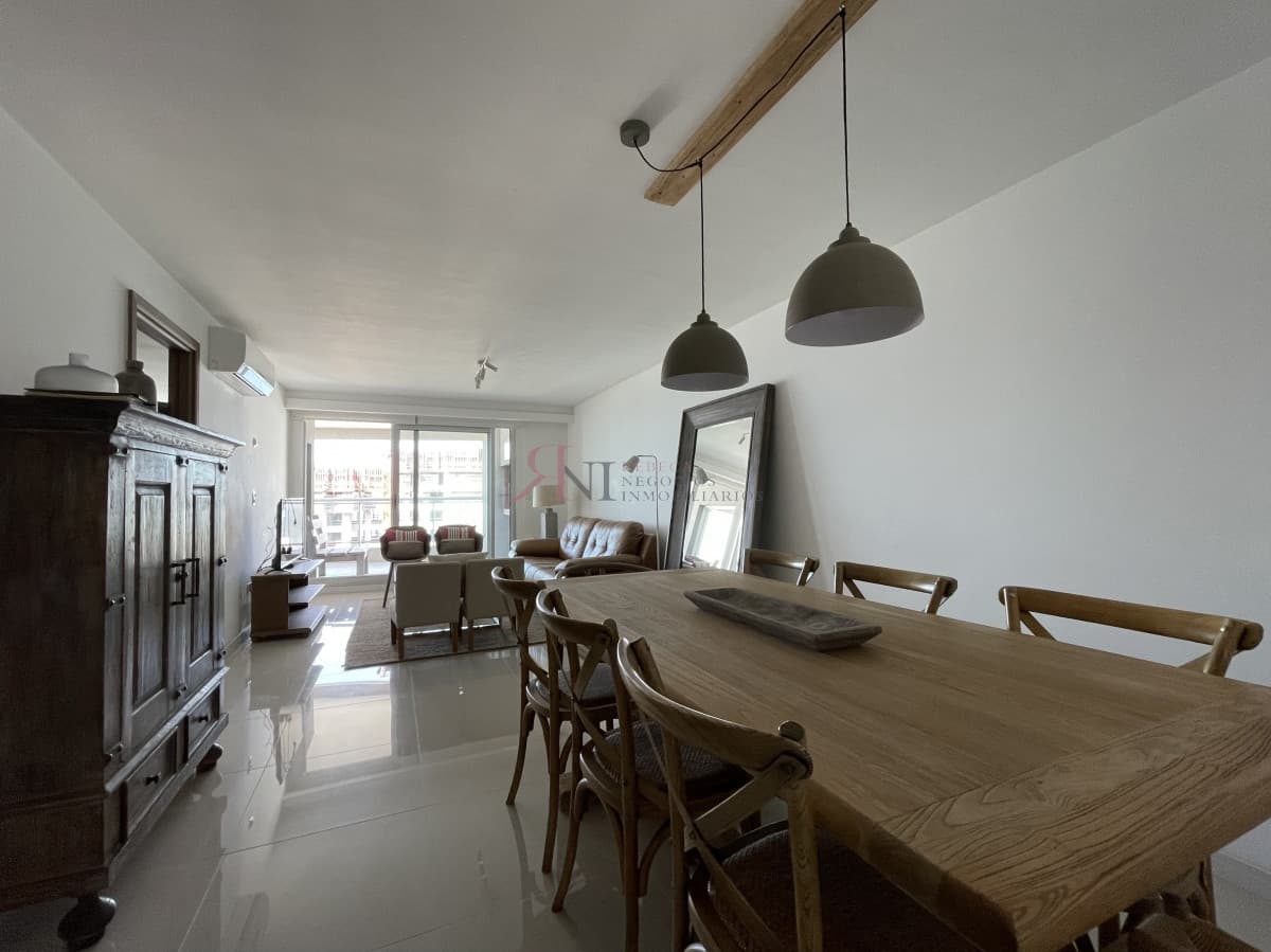 Zona Brava, a pasos del mar									(ref.#11222)