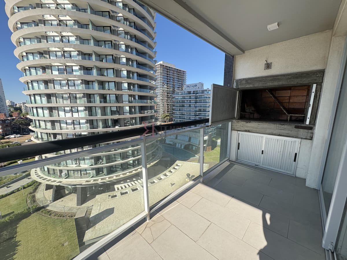 Parrilla de uso exclusivo									(ref.#8948)
