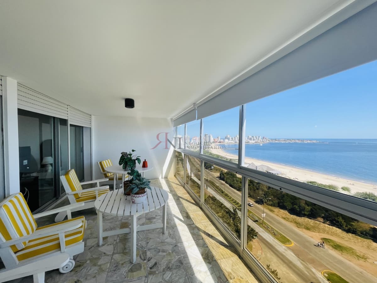 Primera Fila al Mar, excelente vista, terraza 									(ref.#5320)