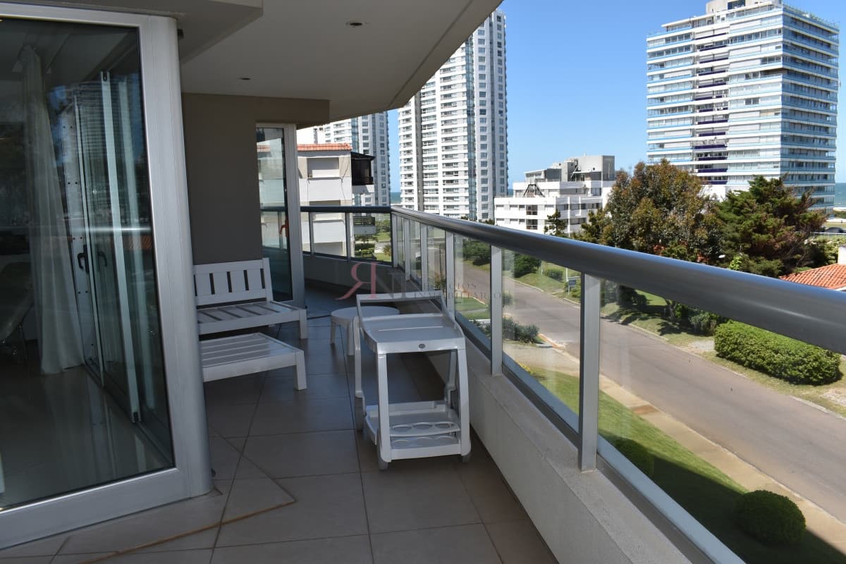 Terraza con parrillero propio, vista al mar, Wi Fi , aire acondicionado									(ref.#111412)