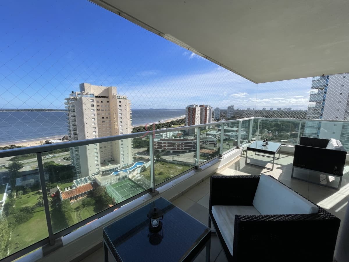 Excelente vista al mar, parrillero propio, aire acondicionado									(ref.#4240)