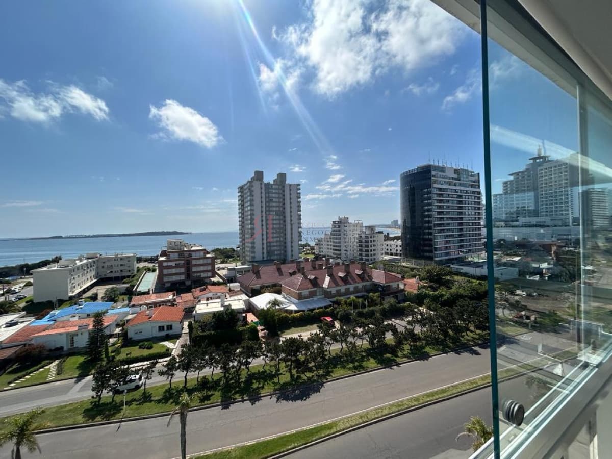 Playa Mansa , vista al mar, parrillero, aire acondicionado									(ref.#113837)