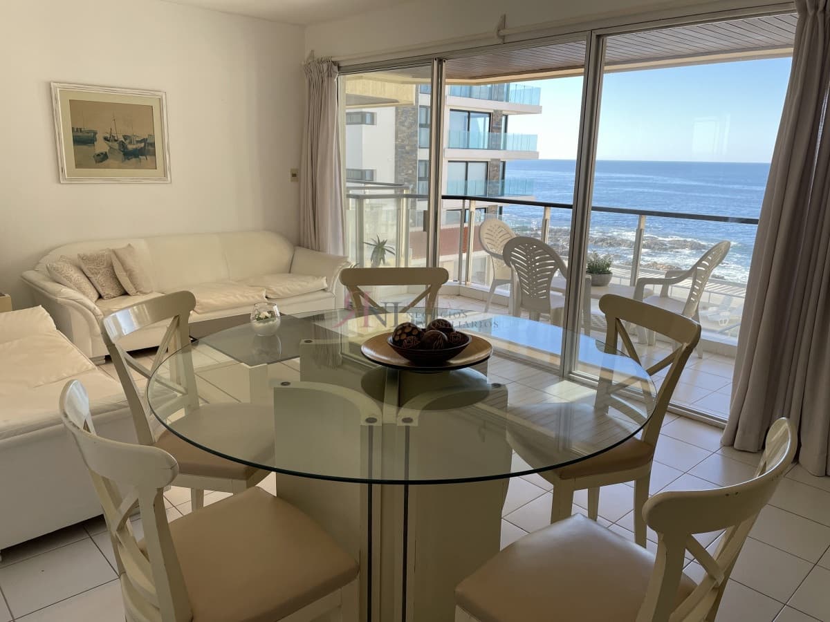 Frente al mar en Peninsula con buena vista a Playa Brava 									(ref.#9796)