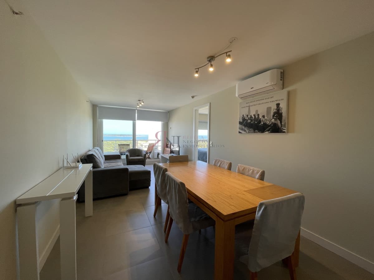 Terraza, garage, servicio de mucama 									(ref.#112368)