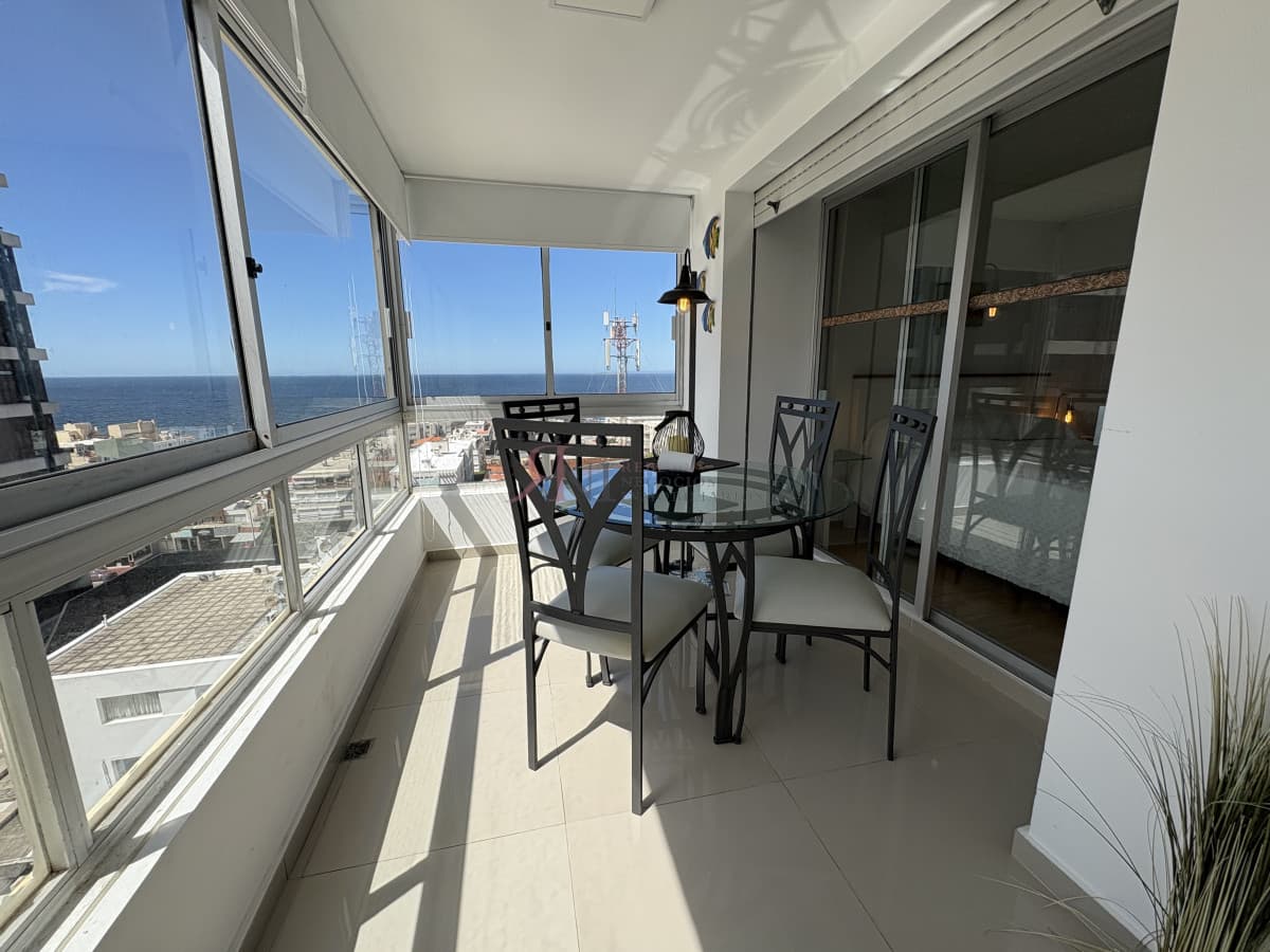 Impecable , vista al mar, aire acondicionado, 									(ref.#1580)