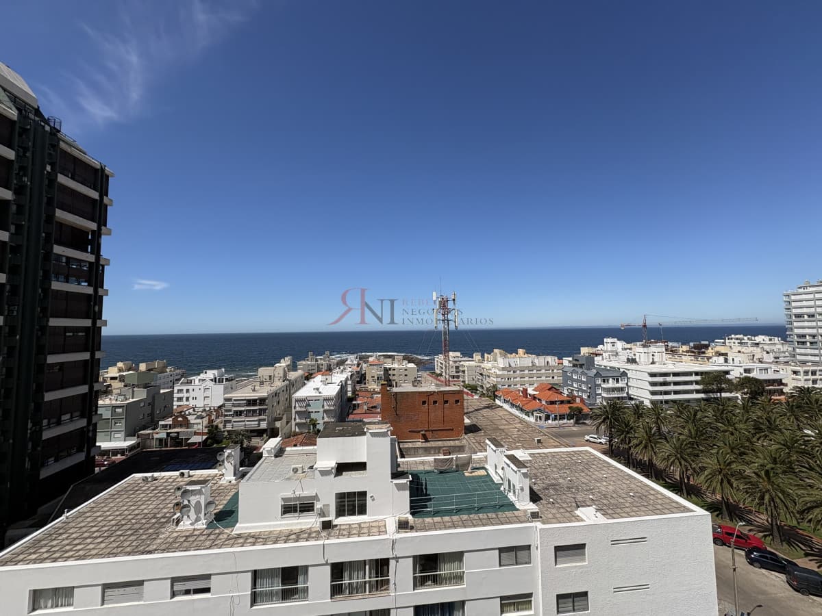 Impecable , vista al mar, aire acondicionado, 									(ref.#1580)