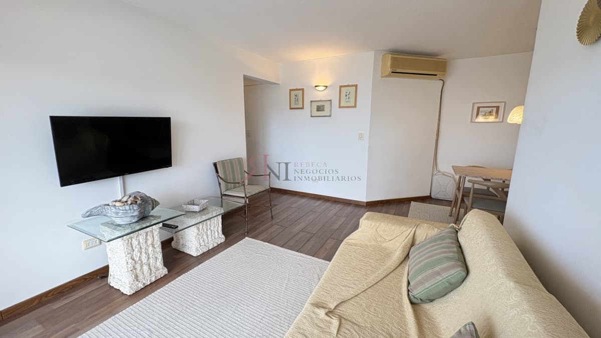 Terraza con vista a la Playa Mansa 									(ref.#112723)
