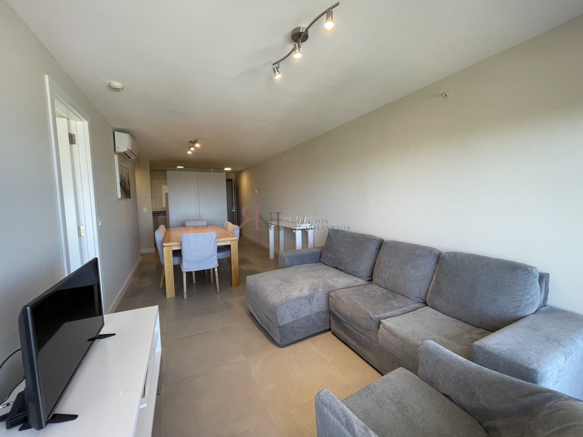 Terraza, garage, servicio de mucama 									(ref.#112368)
