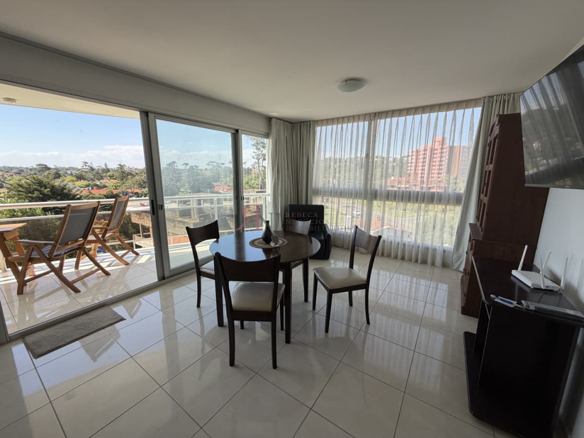 Apartamento a pasos del mar en Punta del Ese									(ref.#113959)