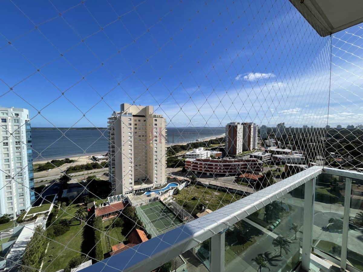 Excelente vista al mar, parrillero propio, aire acondicionado									(ref.#4240)