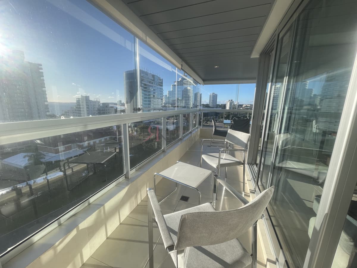 Playa Mansa , vista al mar, parrillero, aire acondicionado									(ref.#113837)
