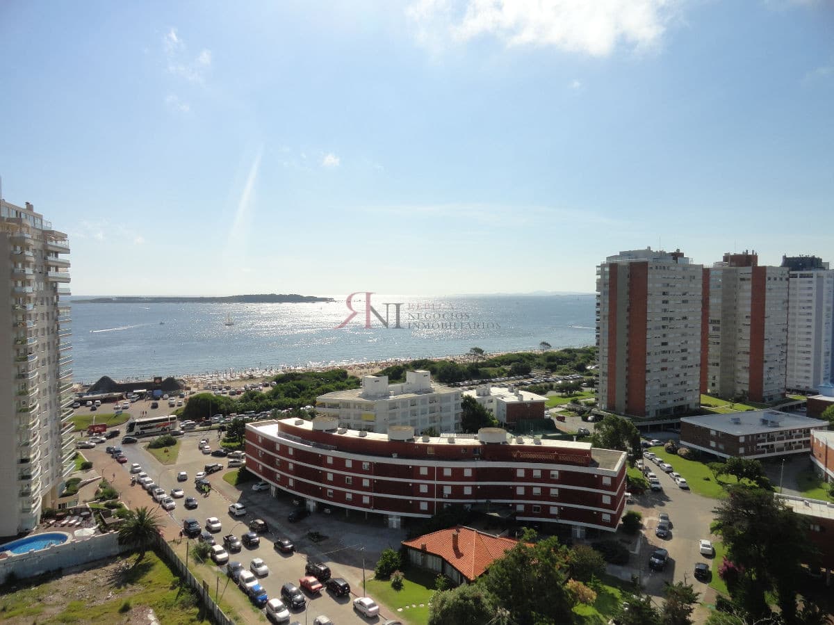 Playa Mansa, buena vista al mar, parrillero y buenos amenities									(ref.#9183)