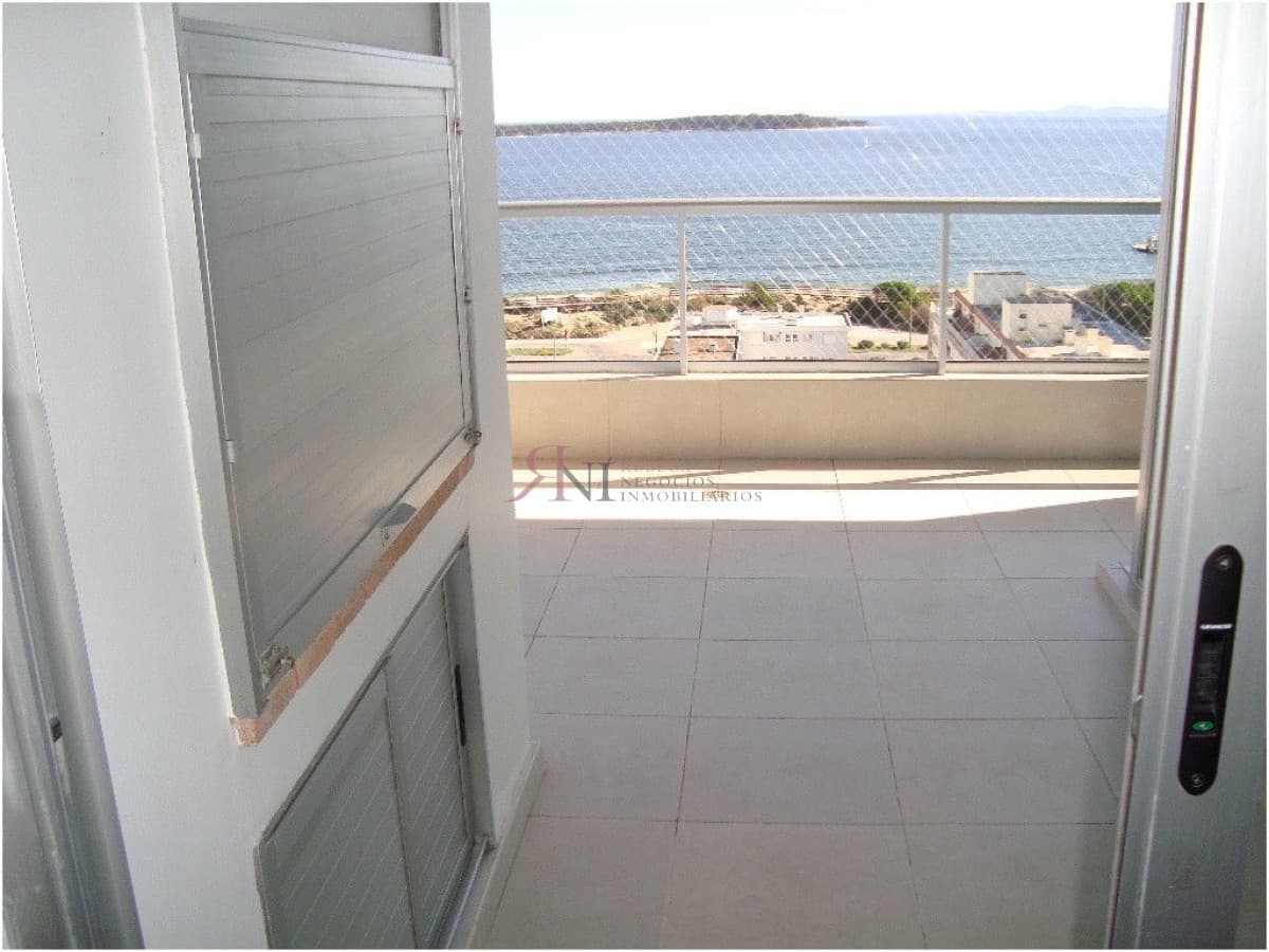 Buena vista al mar, terraza con parrillero, aire acondicionado									(ref.#923)