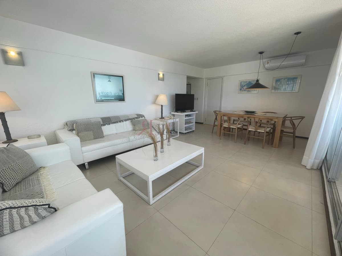 Impecable, vista al mar 									(ref.#2511)