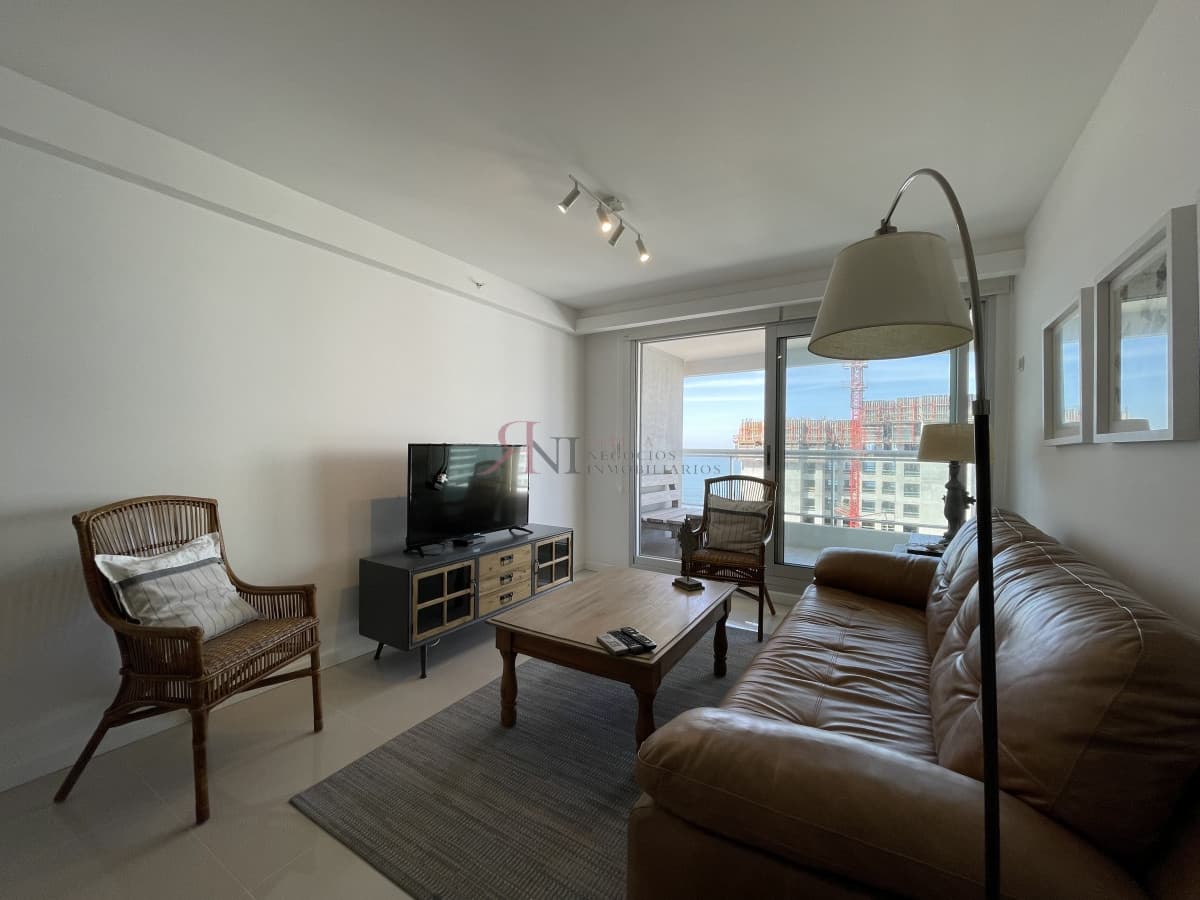 Excelente oportunidad hermoso apartamento									(ref.#11221)