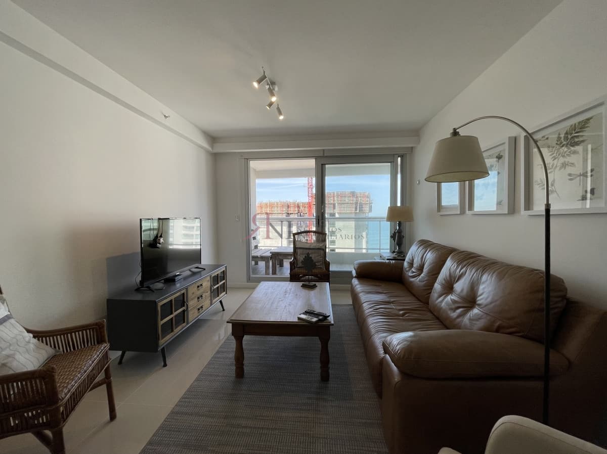 Excelente oportunidad hermoso apartamento									(ref.#11221)