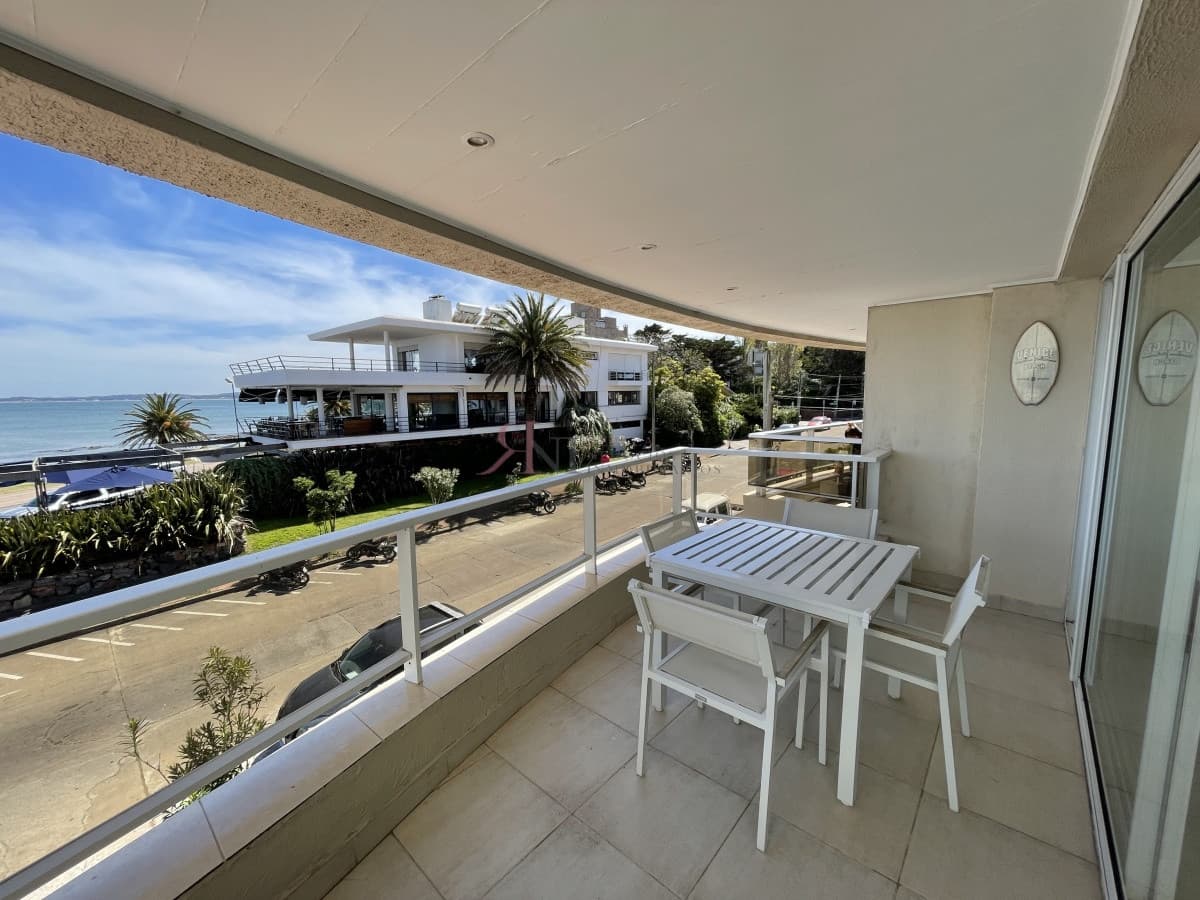 Puerto, excelente vista y amplia terraza, parrillero									(ref.#8839)