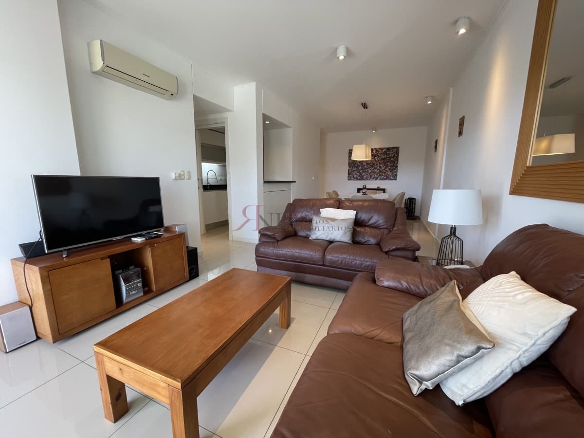 Linda terraza, todos los amenities, cerca del mar, servicio playa									(ref.#11256)