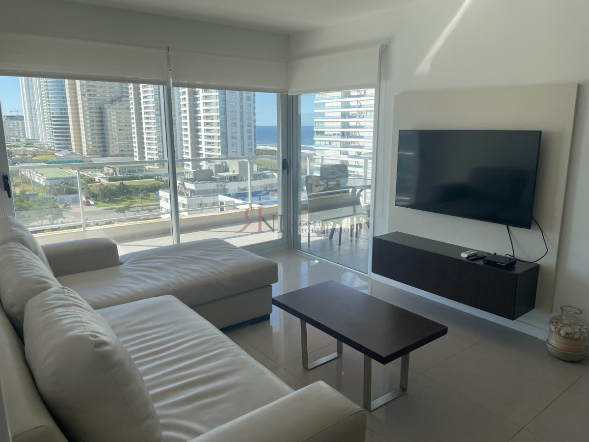 A metros del mar, con garage									(ref.#10098)