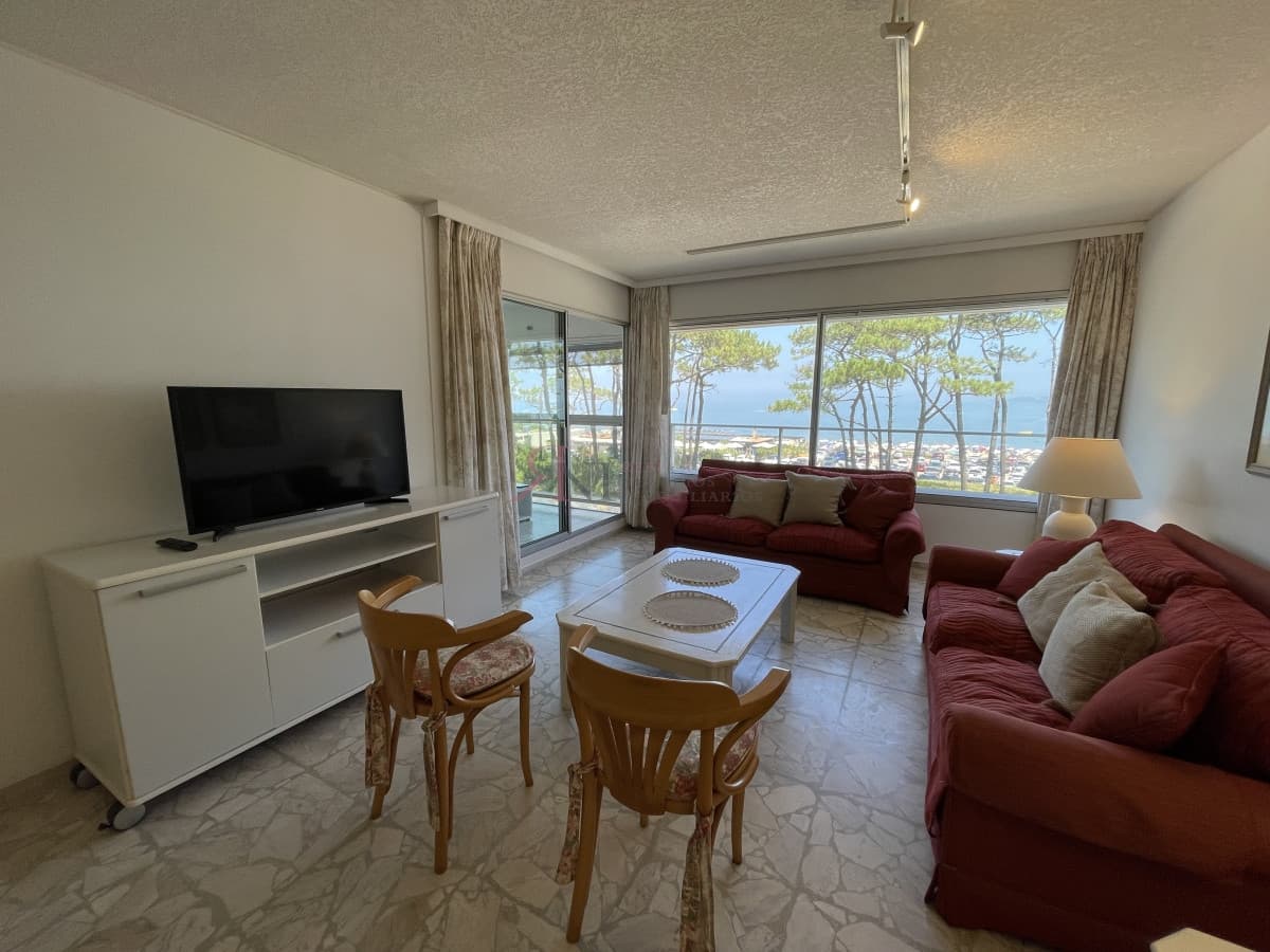 Frente al mar , terraza, linda vista, impecable 									(ref.#1418)