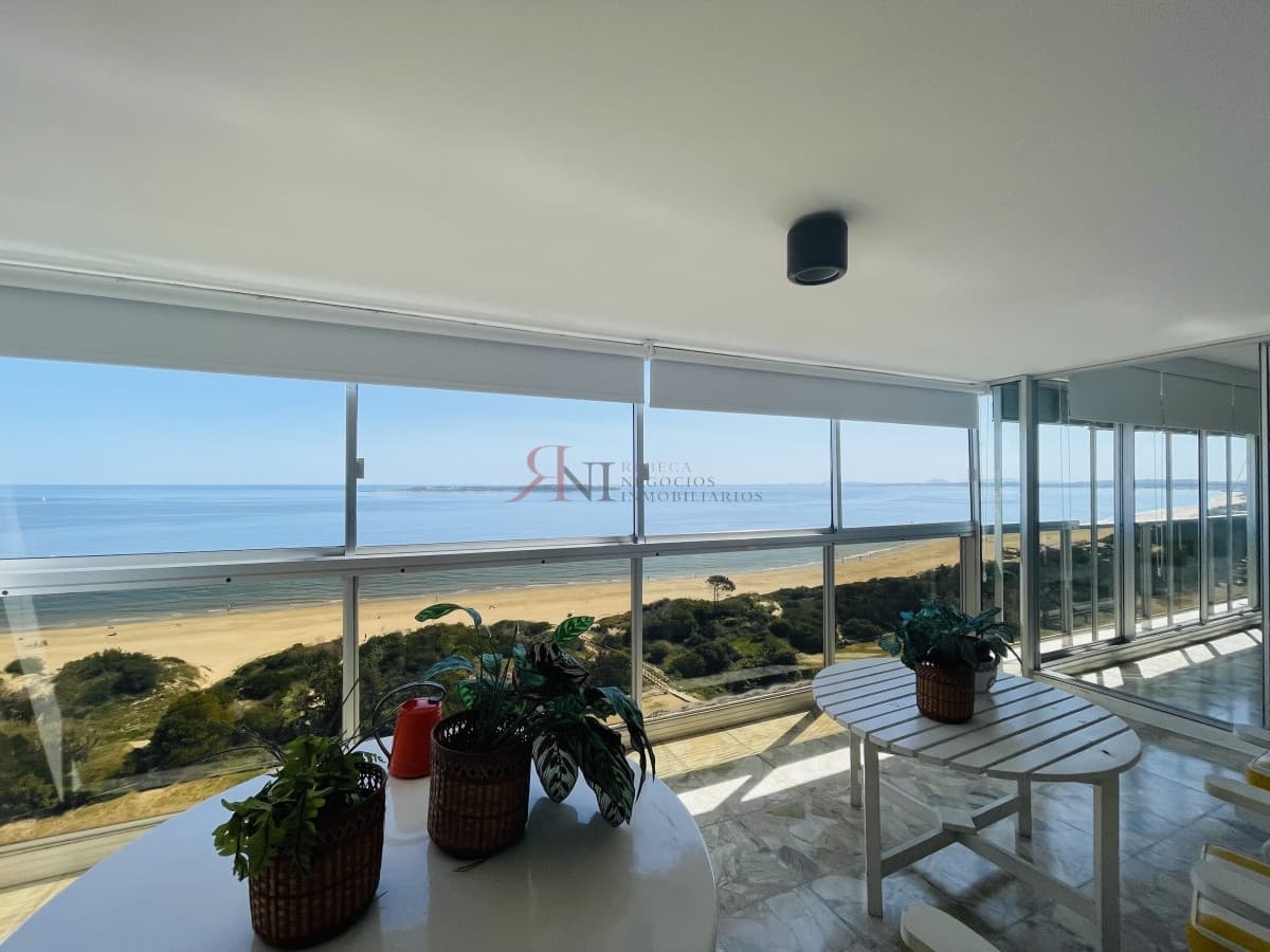Primera Fila al Mar, excelente vista, terraza 									(ref.#5320)