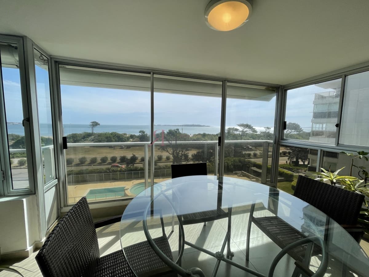 Frente al mar impecable, linda vista al mar									(ref.#5682)