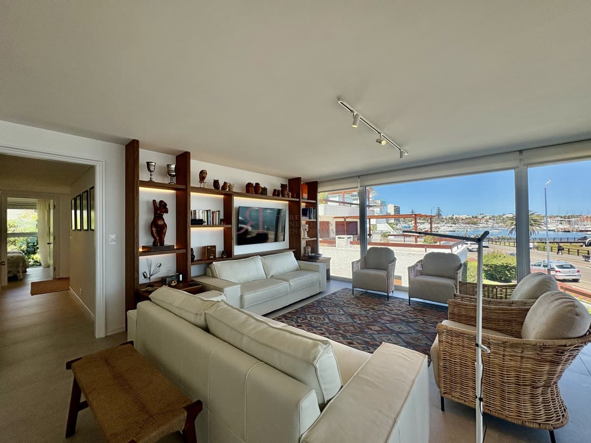 Exclusivo , primera fila al Puerto , divino ideal para disfrutar en familia 									(ref.#112525)