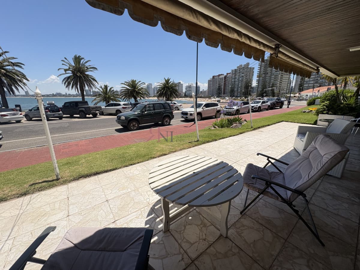 Exclusivo, como una casa pero con ventajas de apto									(ref.#4444)